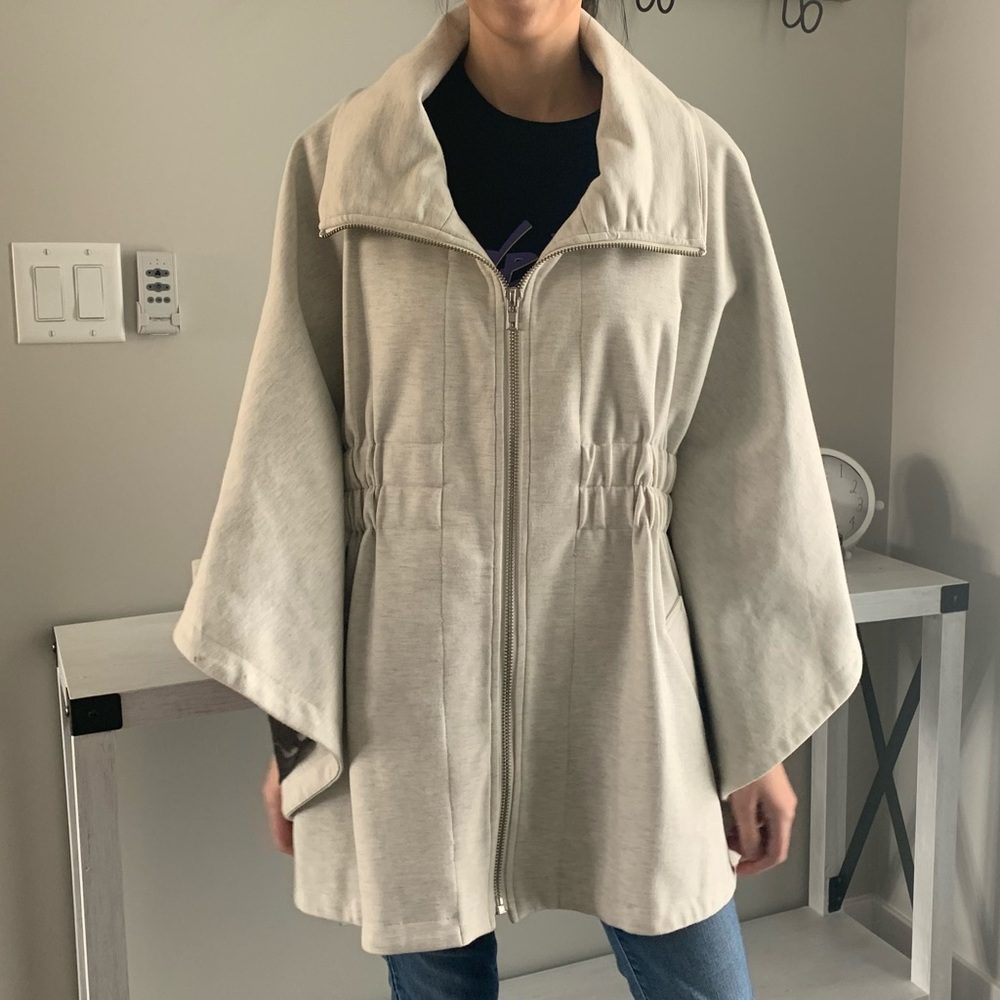 Poncho coat